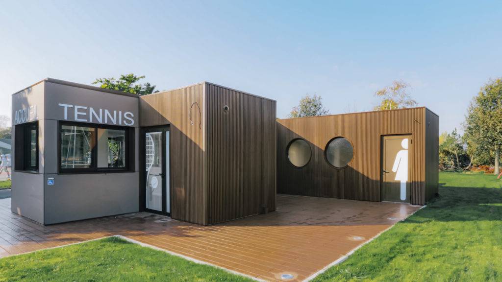 Bâtiment modulaire club house