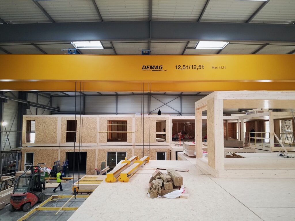 Fabrication en atelier de modules à ossature bois pour le projet de Bobigny